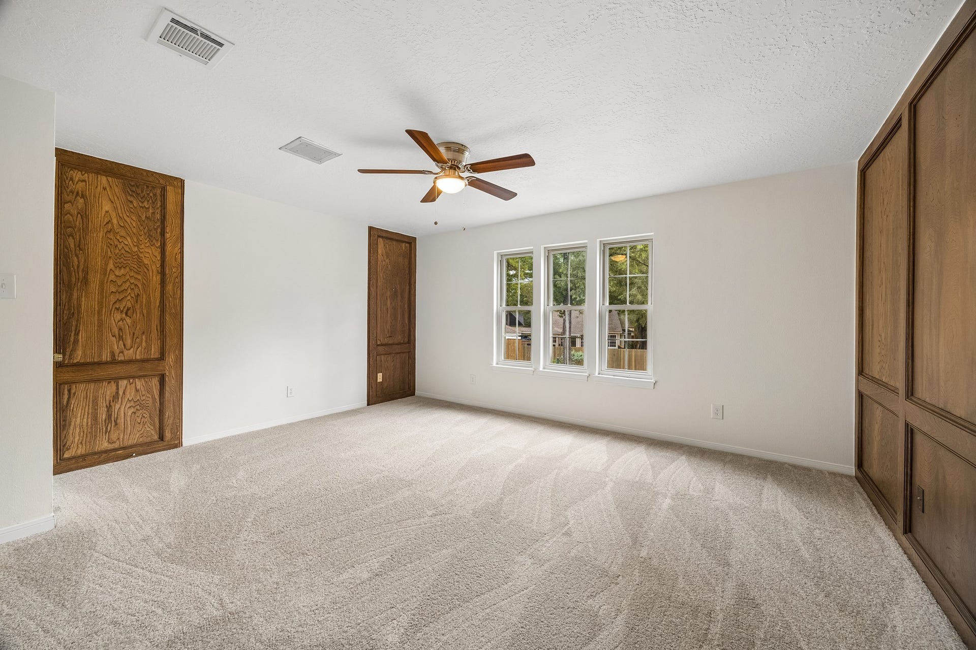 2703 Oak Glade Drive, Kingwood, TX 77339 2703 Oak Glade Drive, Kingwood, TX 77339