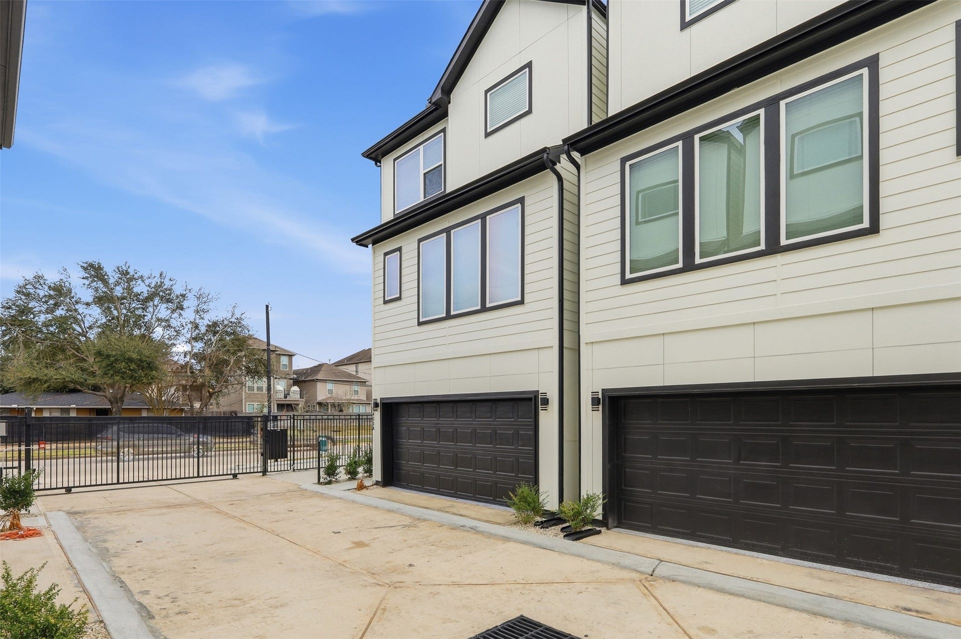 9405 Hammerly Boulevard, #E, Houston, TX 77080