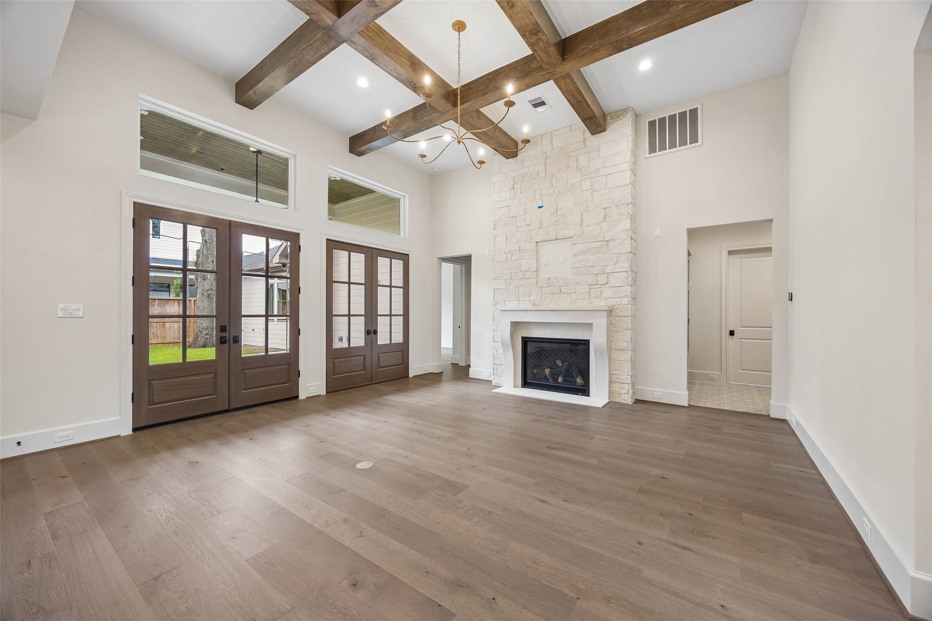 1018 Rosepoint Street, Houston, TX 77018 Access to the backyard covered patio and stone fireplace.