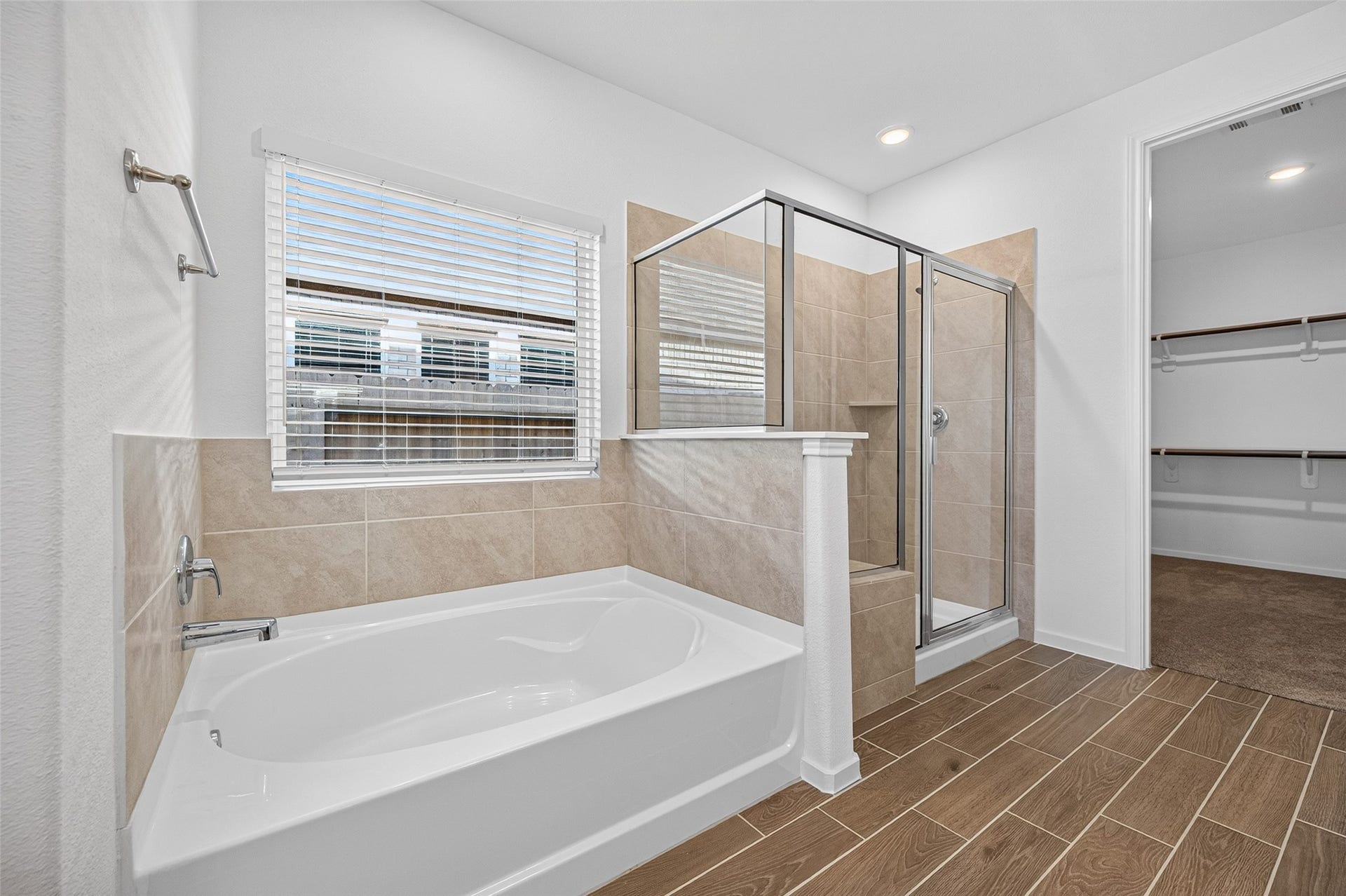 1052 Apple Ridge Road, Magnolia, TX 77355