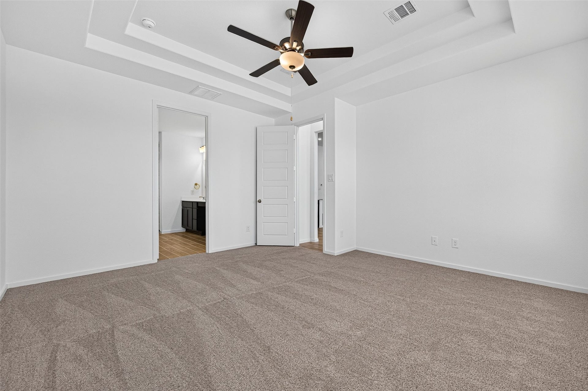 1052 Apple Ridge Road, Magnolia, TX 77355