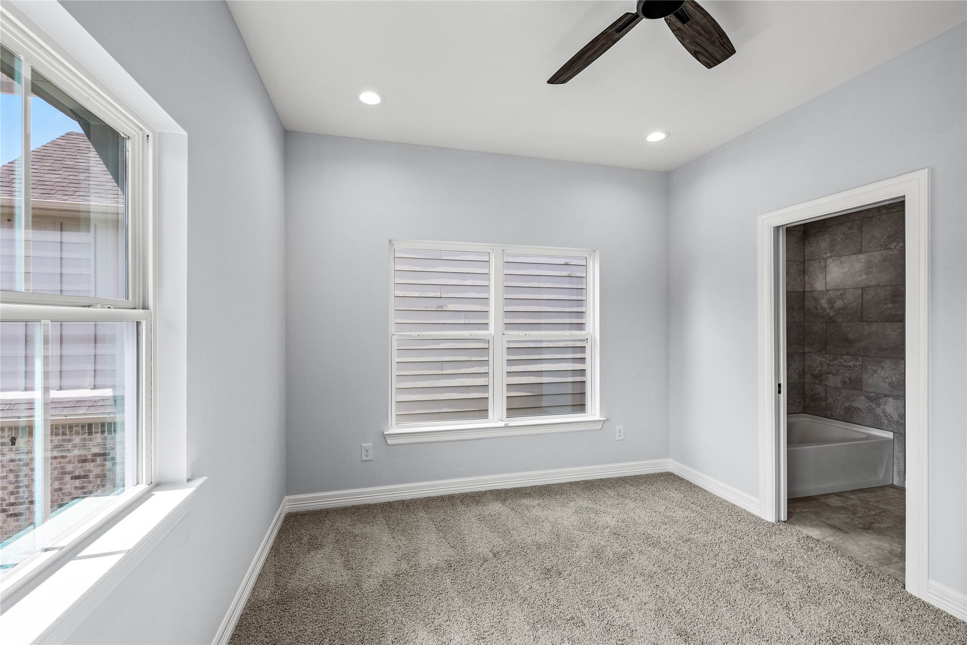 113 Capetown, Montgomery, TX 77356 113 Capetown, Montgomery, TX 77356