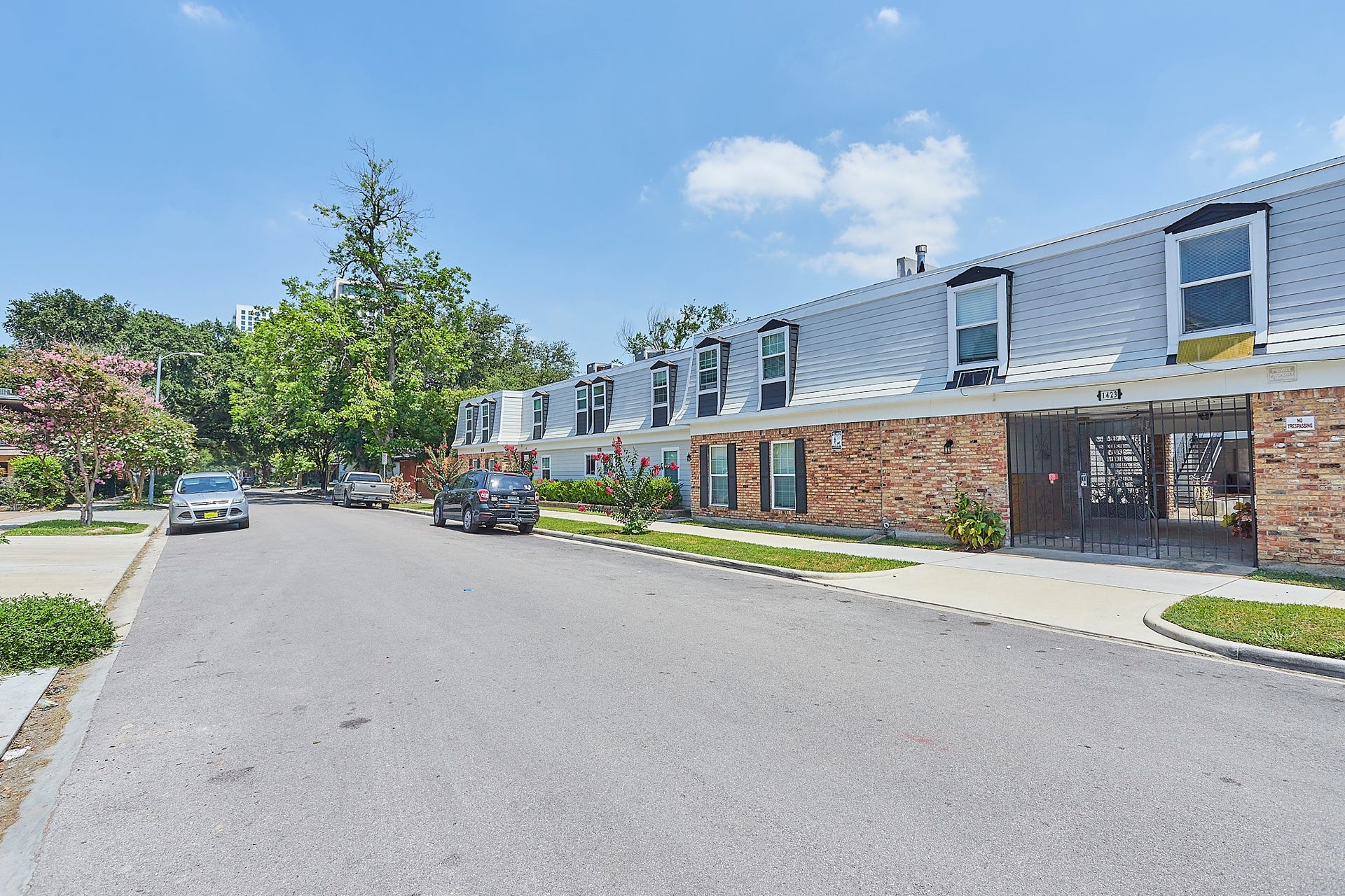 1419 Hawthorne, #27, Houston, TX 77006