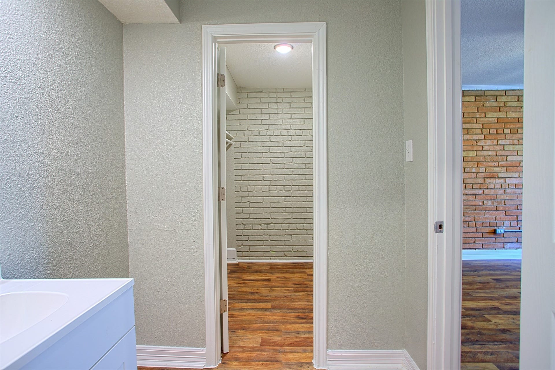 1419 Hawthorne, #27, Houston, TX 77006