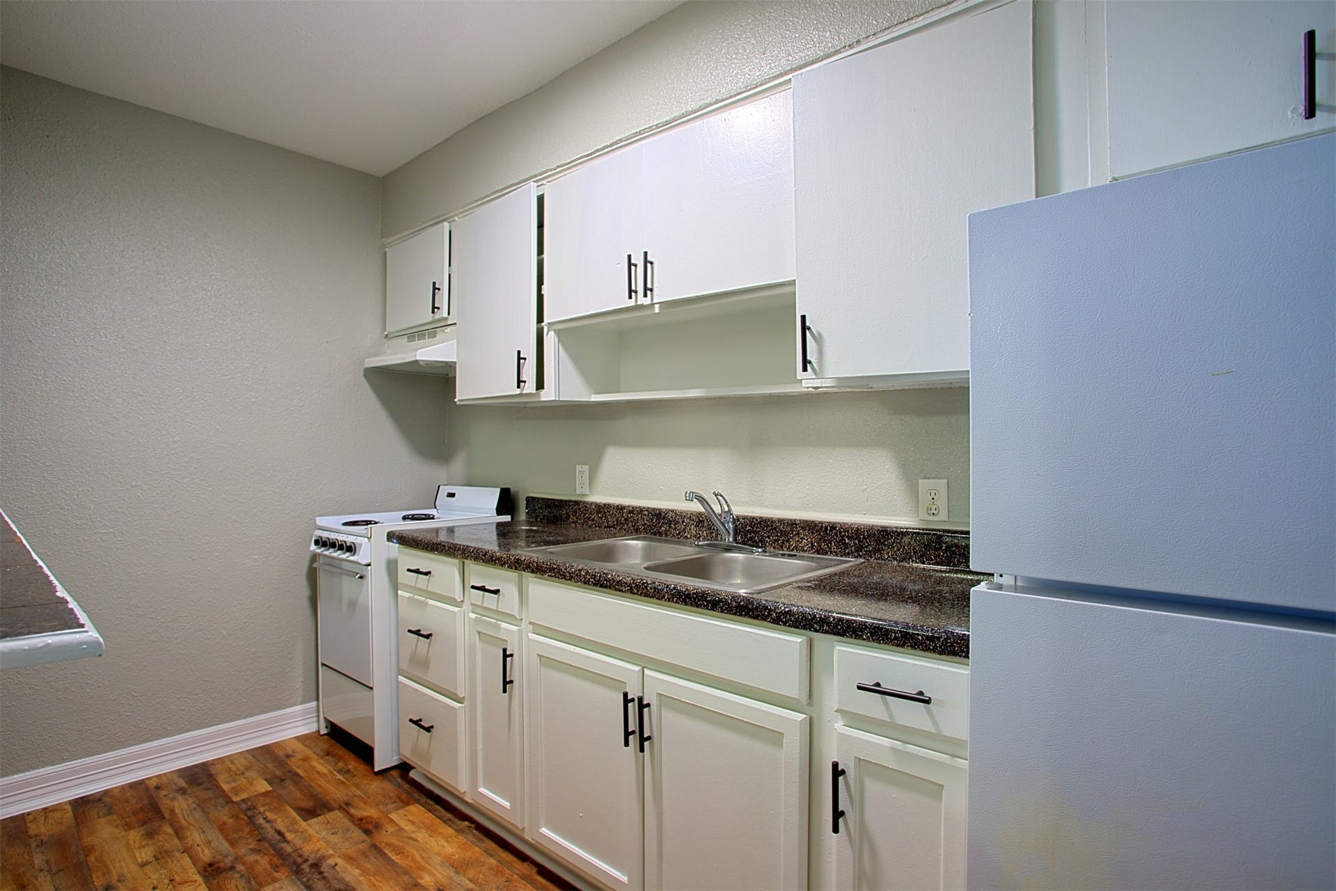 1419 Hawthorne, #27, Houston, TX 77006