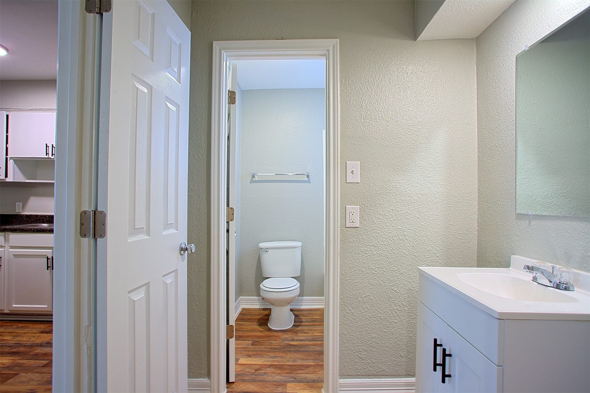 1419 Hawthorne, #27, Houston, TX 77006