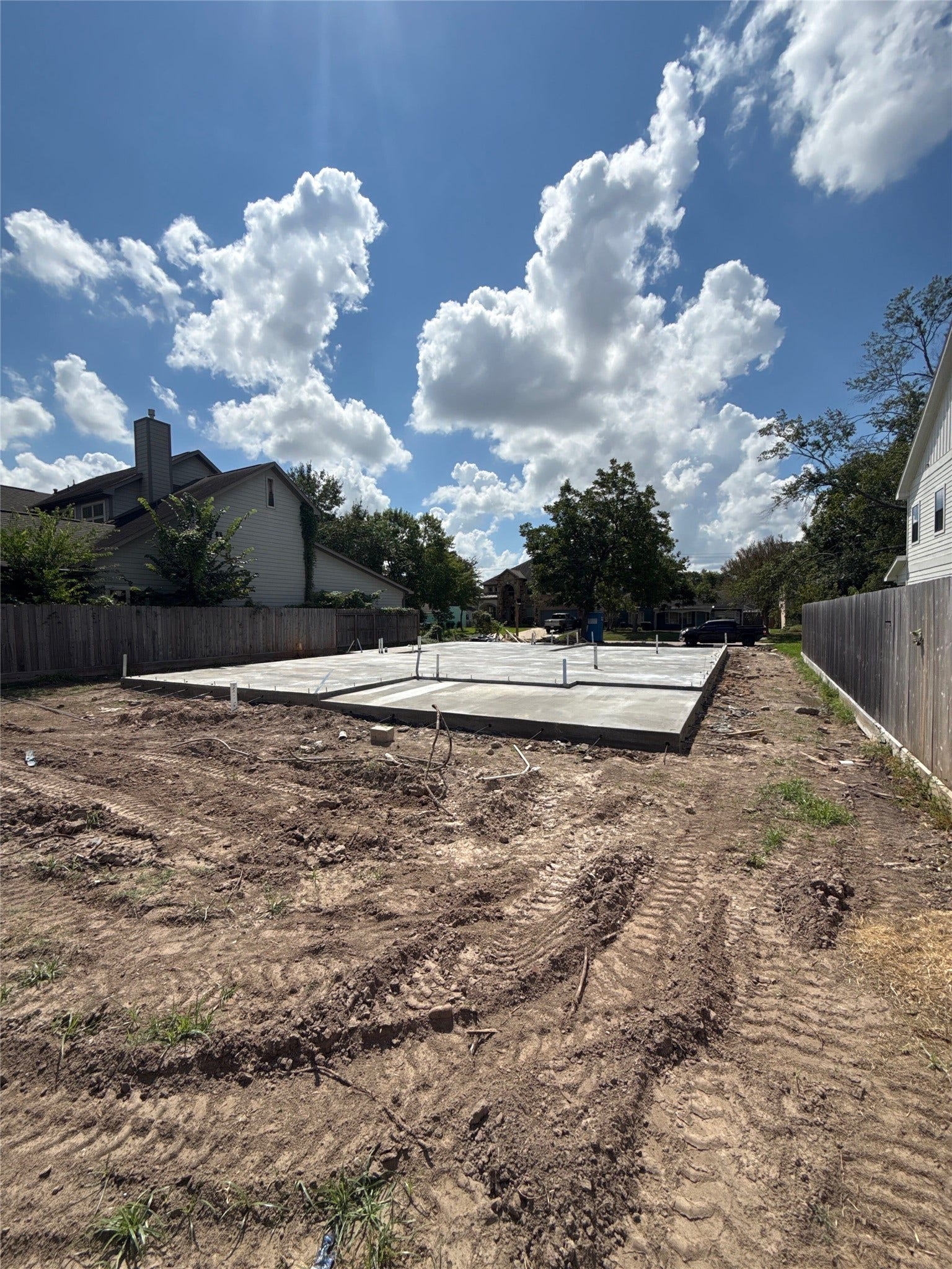 1714 Lamonte Lane, Houston, TX 77018 Current lot status