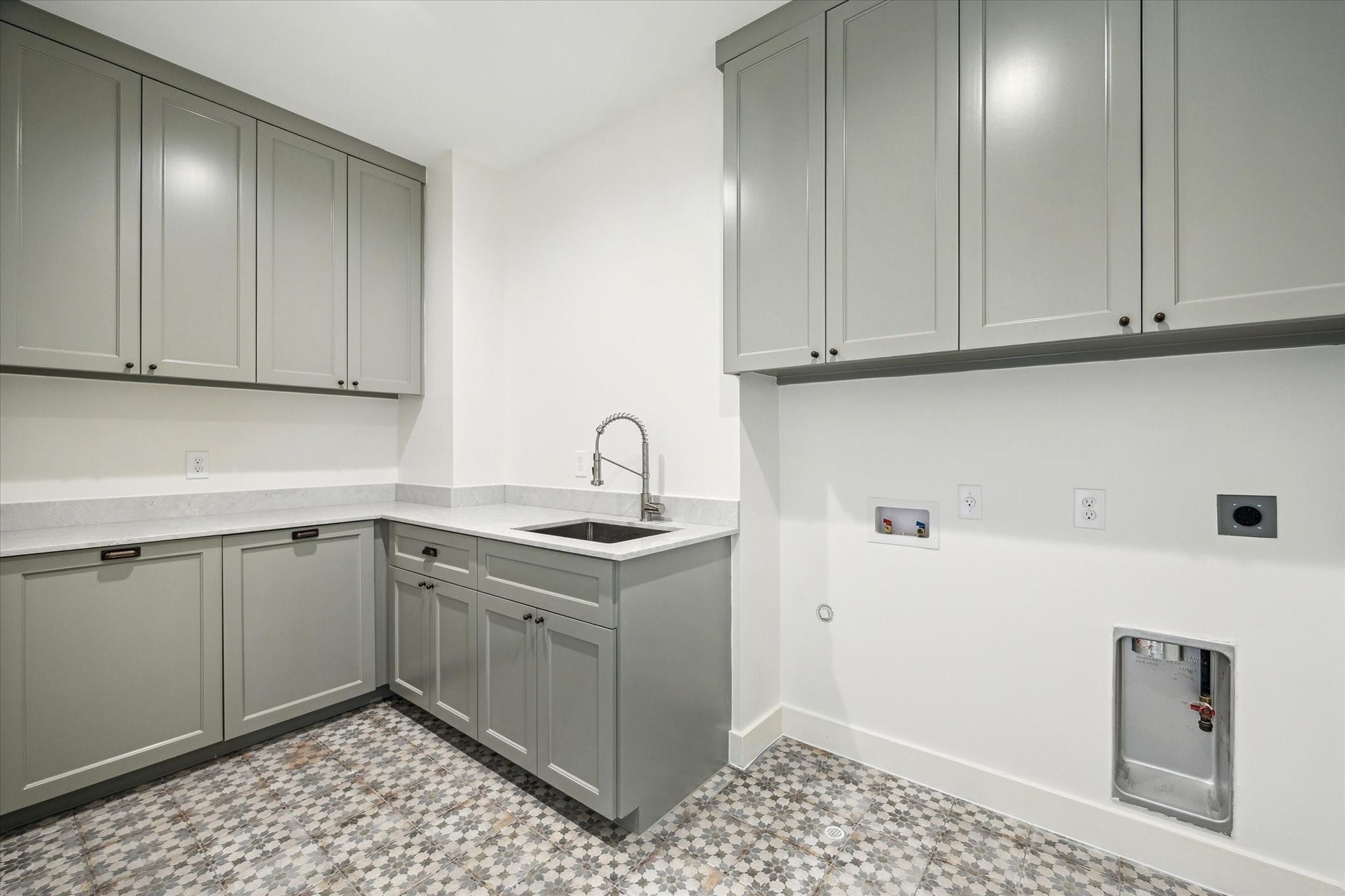 1714 Lamonte Lane, Houston, TX 77018 **Past Builder Project**