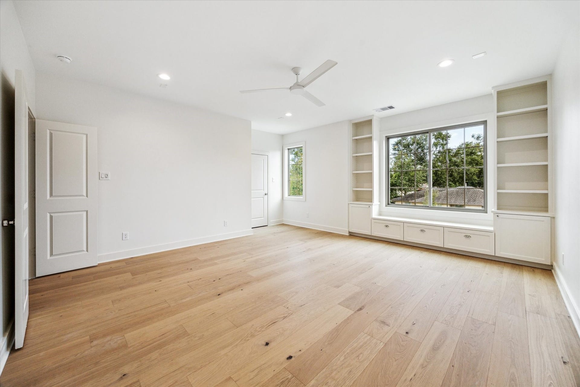 1714 Lamonte Lane, Houston, TX 77018 **Past Builder Project**