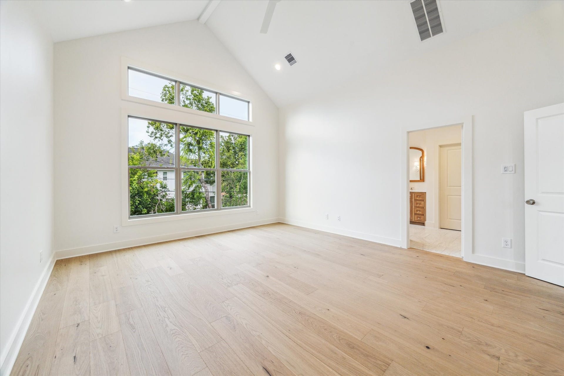 1714 Lamonte Lane, Houston, TX 77018 **Past Builder Project**
