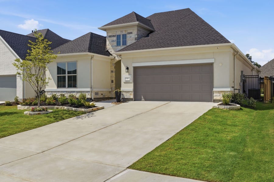 Property photo for 7130 Carriage Light Drive, Magnolia, TX