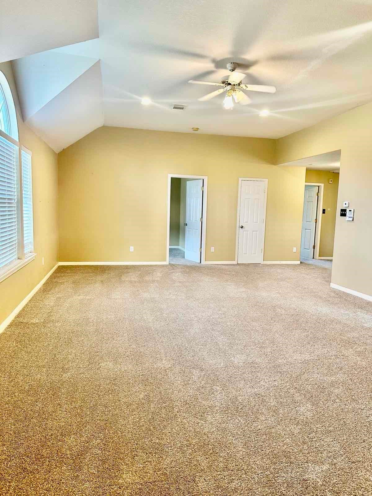 1322 Magnolia Dale Drive, Fresno, TX 77545 Second floor family area