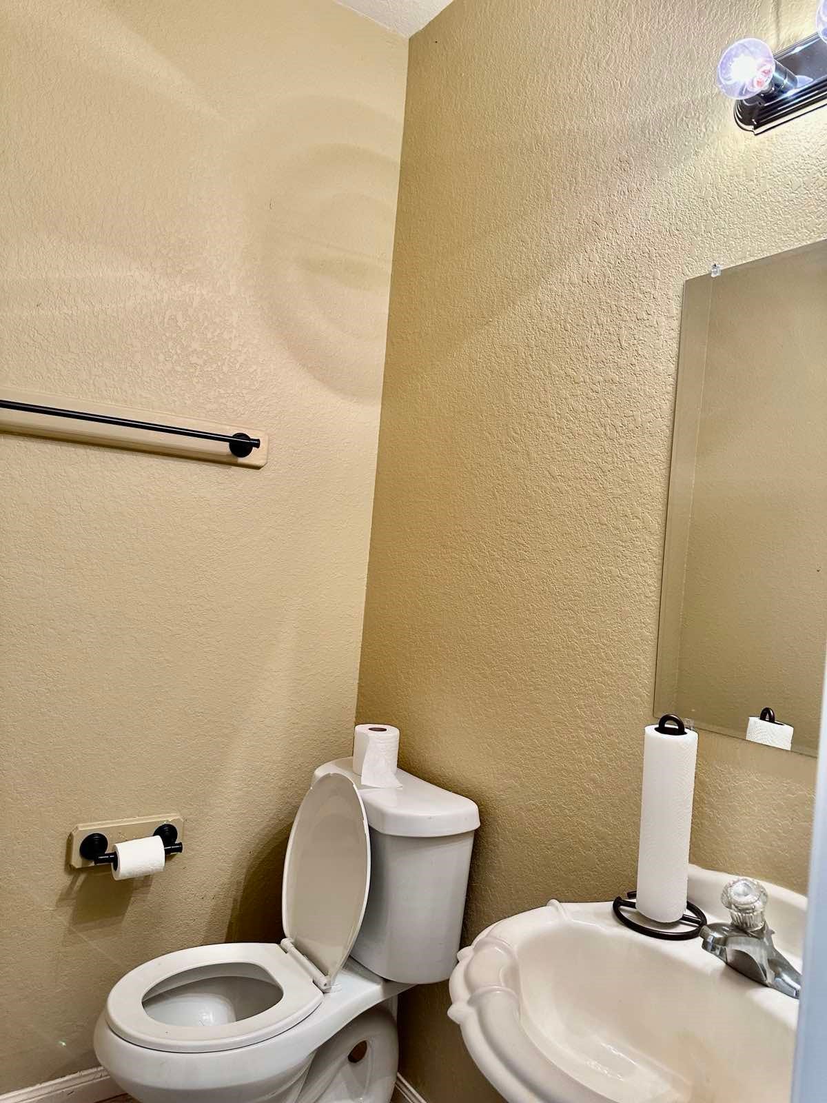 1322 Magnolia Dale Drive, Fresno, TX 77545 1322 Magnolia Dale Drive, Fresno, TX 77545