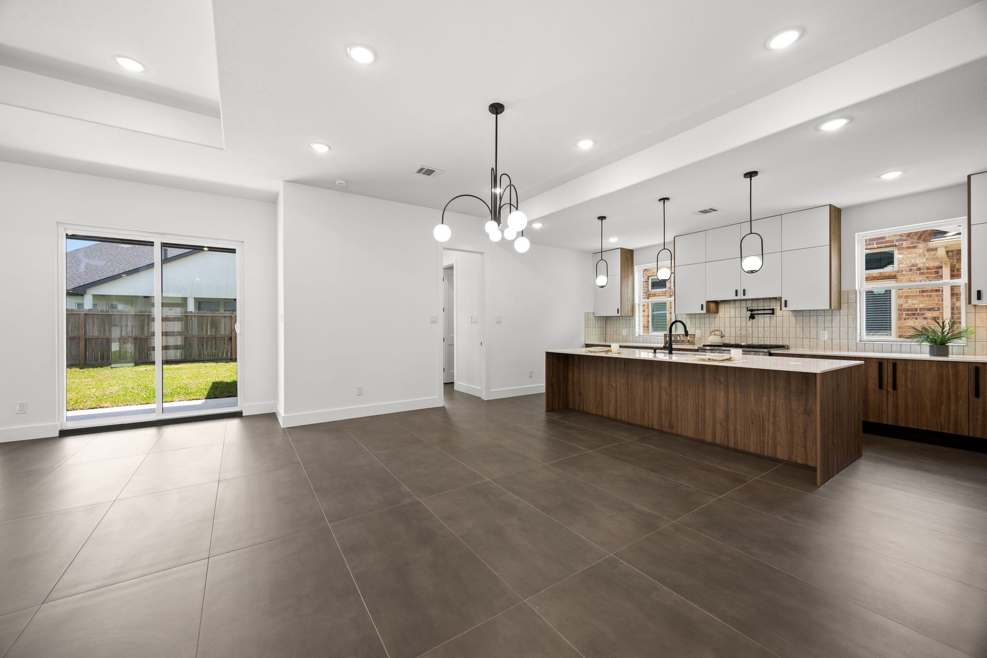 98 Camden Hills Drive, Montgomery, TX 77356 98 Camden Hills Drive, Montgomery, TX 77356