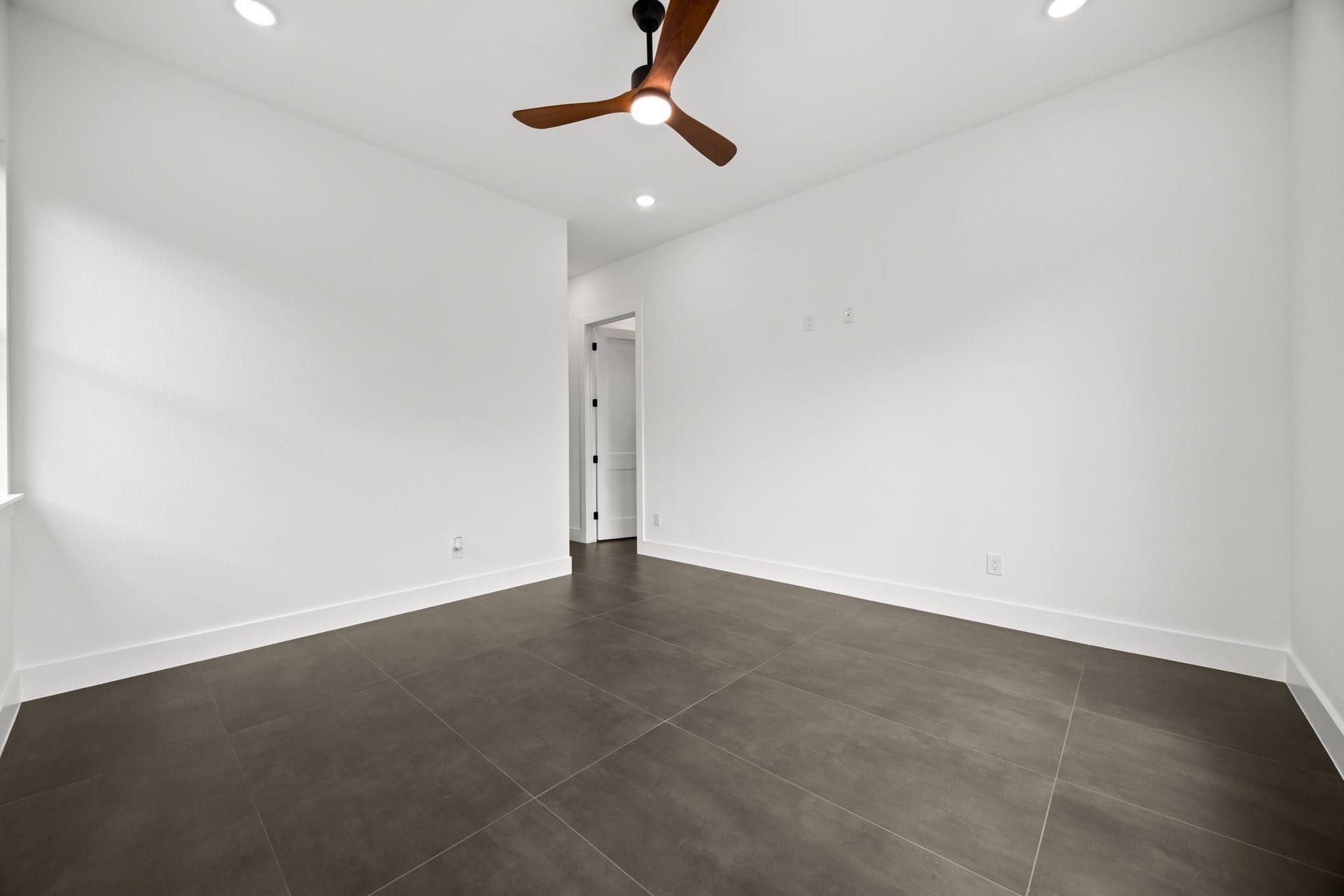 98 Camden Hills Drive, Montgomery, TX 77356 98 Camden Hills Drive, Montgomery, TX 77356