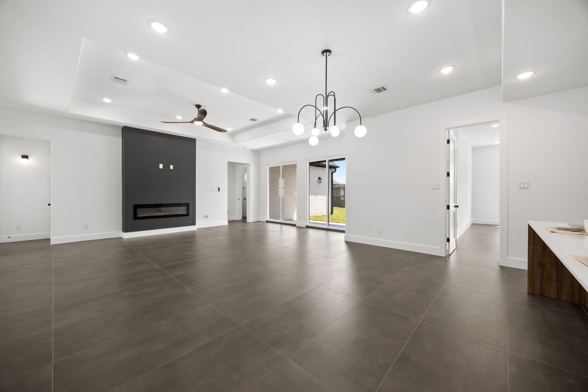 98 Camden Hills Drive, Montgomery, TX 77356 98 Camden Hills Drive, Montgomery, TX 77356