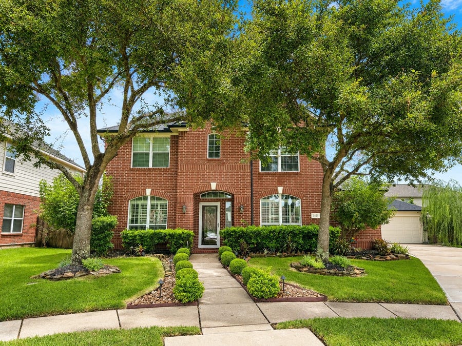 Property photo for 2521 Black Skimmer Court, League City, TX