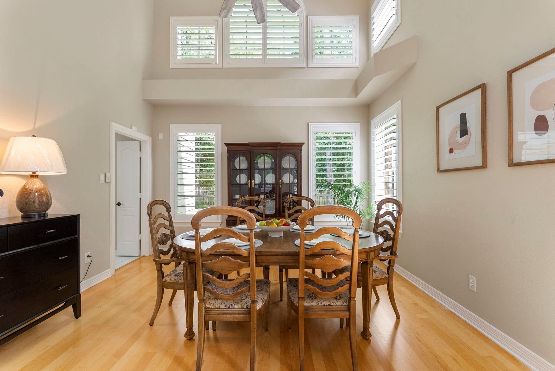 66 Candle Pine Place, The Woodlands, TX 77381 66 Candle Pine Place, The Woodlands, TX 77381
