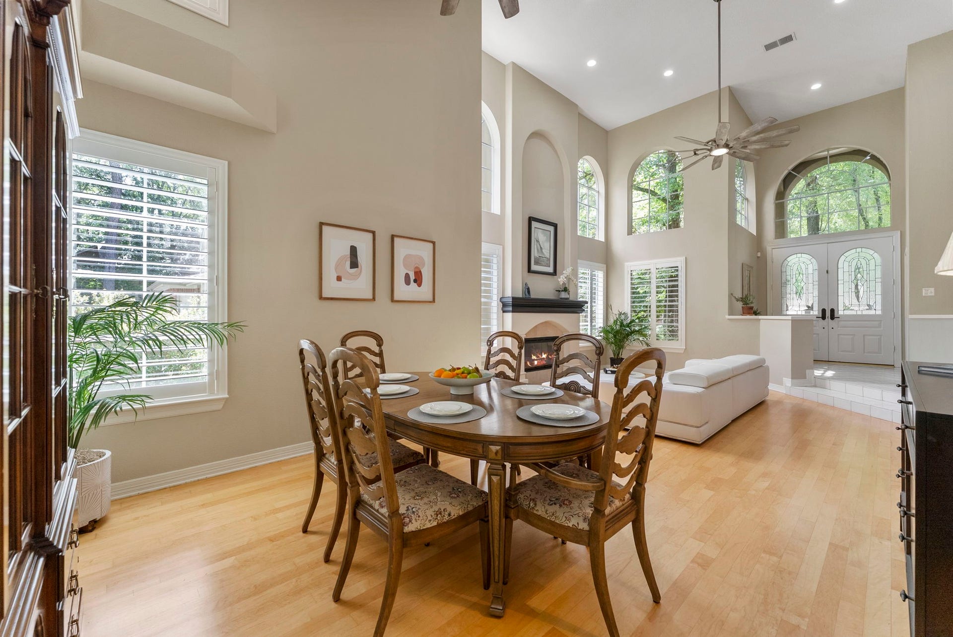 66 Candle Pine Place, The Woodlands, TX 77381 66 Candle Pine Place, The Woodlands, TX 77381