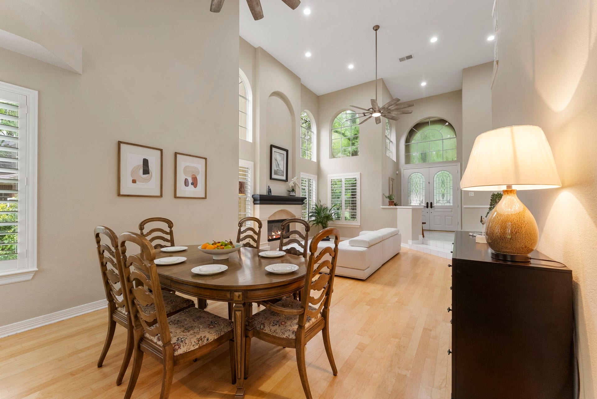 66 Candle Pine Place, The Woodlands, TX 77381 66 Candle Pine Place, The Woodlands, TX 77381