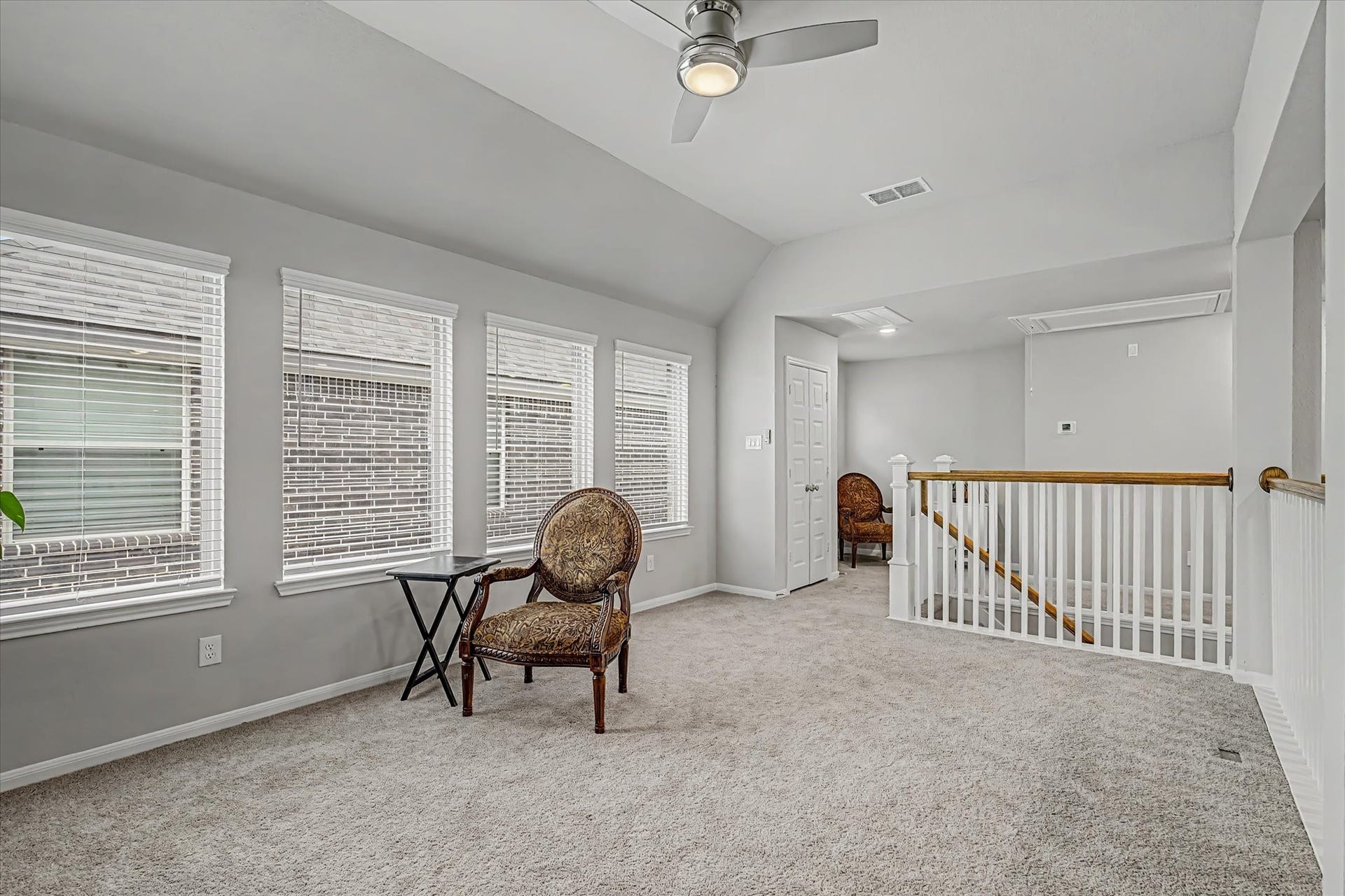 1931 Middle Pass Lane, Angleton, TX 77515