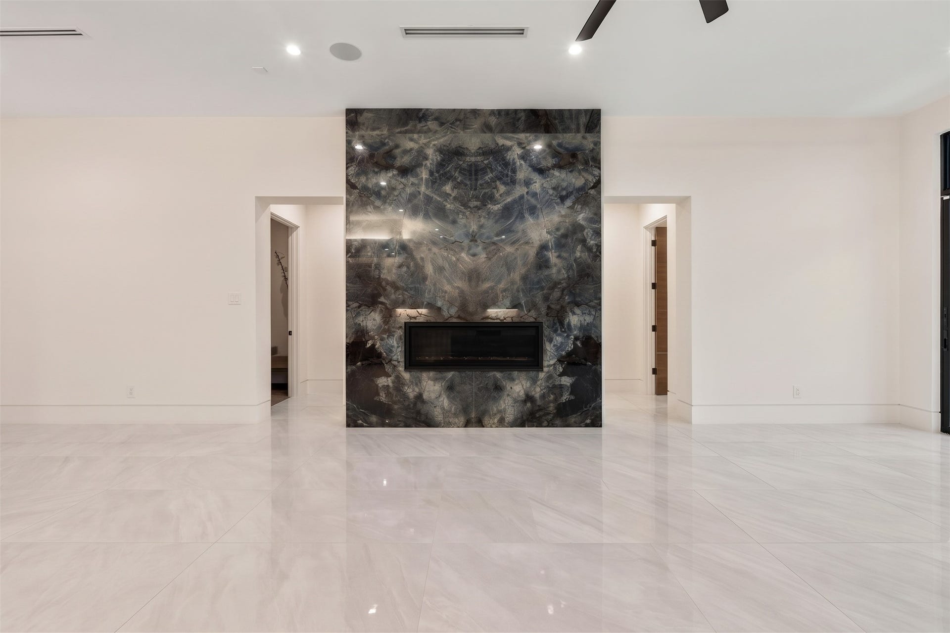 3002 Ferndale Street, Houston, TX 77098 Family Room | Furnishings digitally removed.