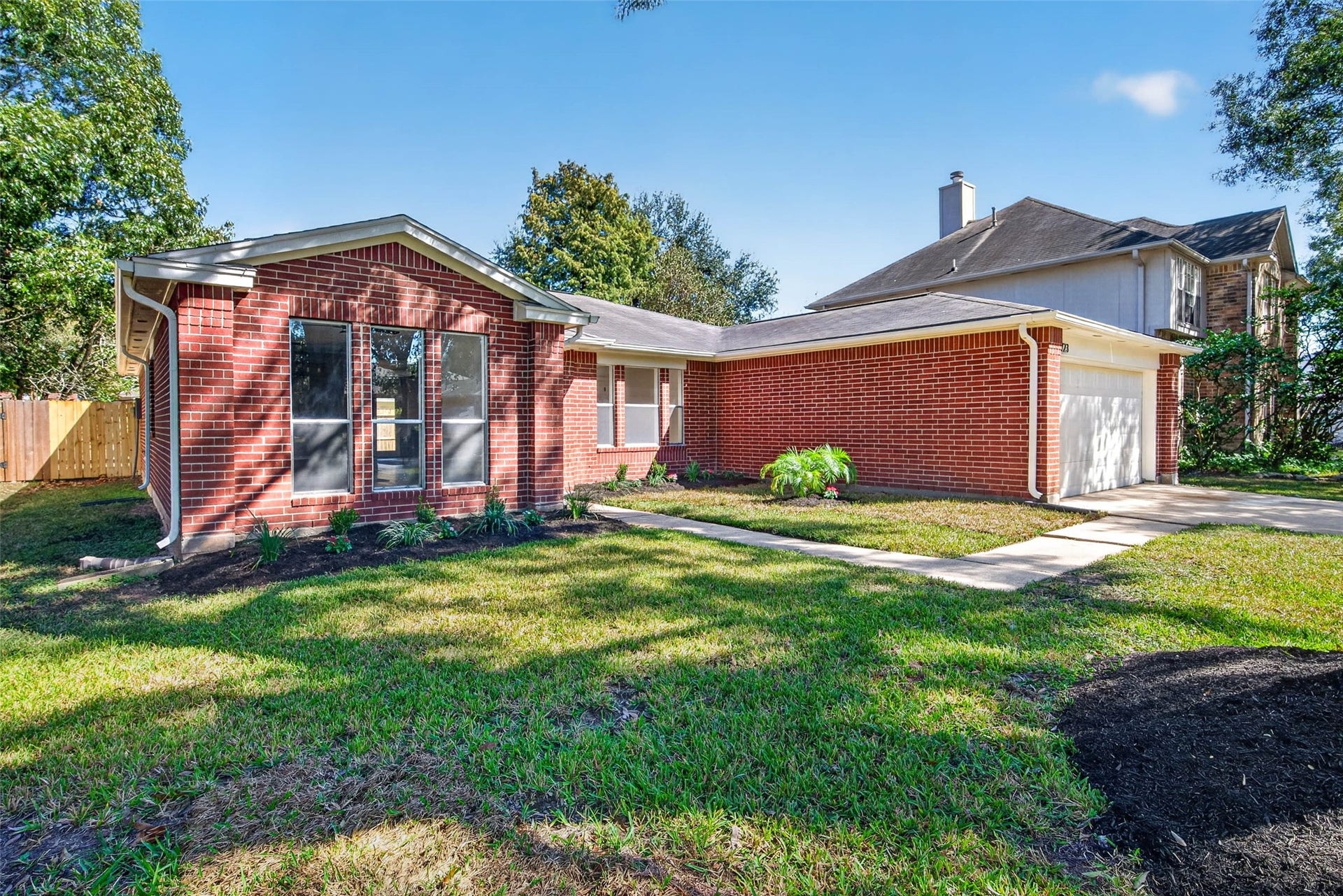 1723 Oak Ridge Drive, Kemah, TX 77565 1723 Oak Ridge Drive, Kemah, TX 77565