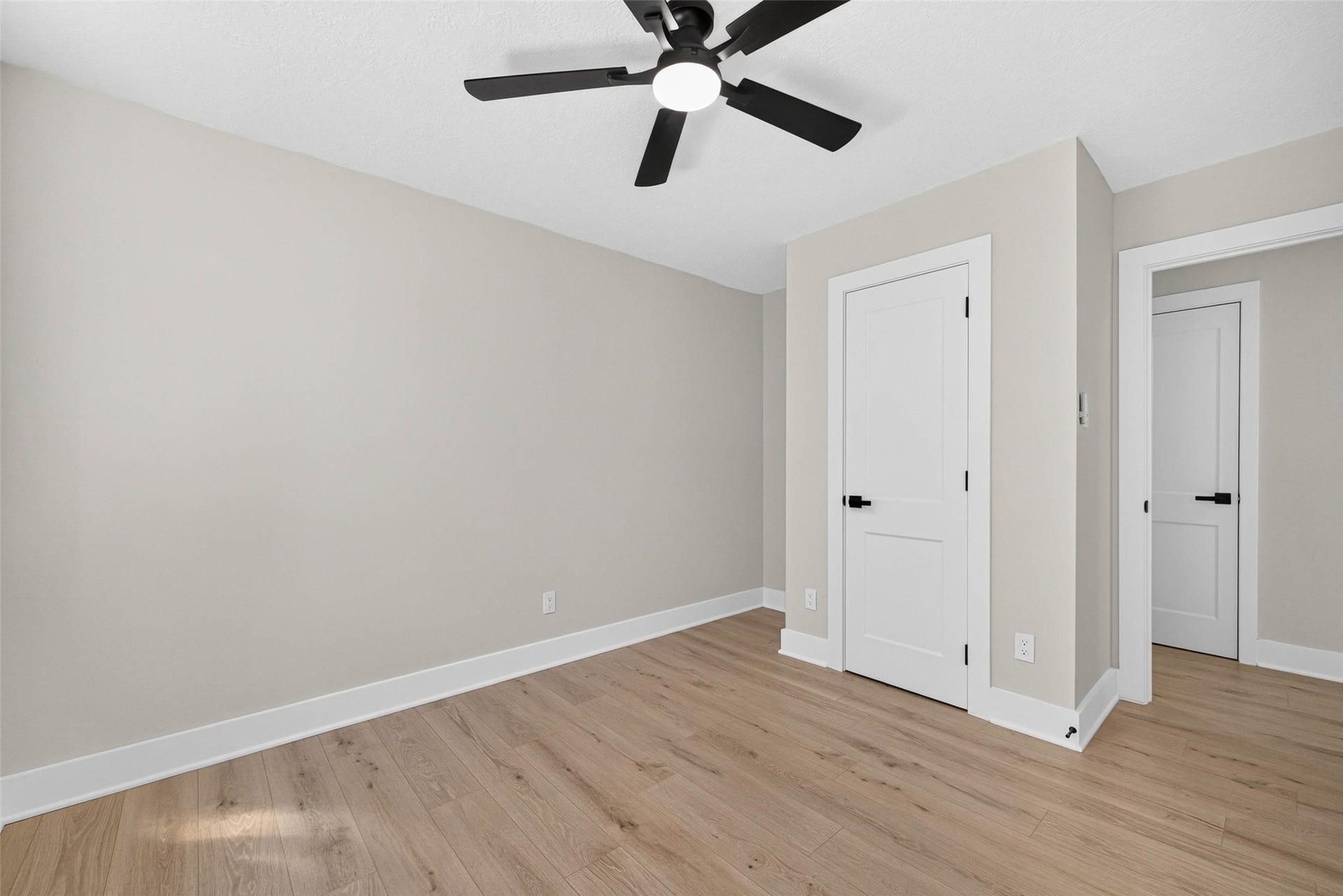 1723 Oak Ridge Drive, Kemah, TX 77565 1723 Oak Ridge Drive, Kemah, TX 77565