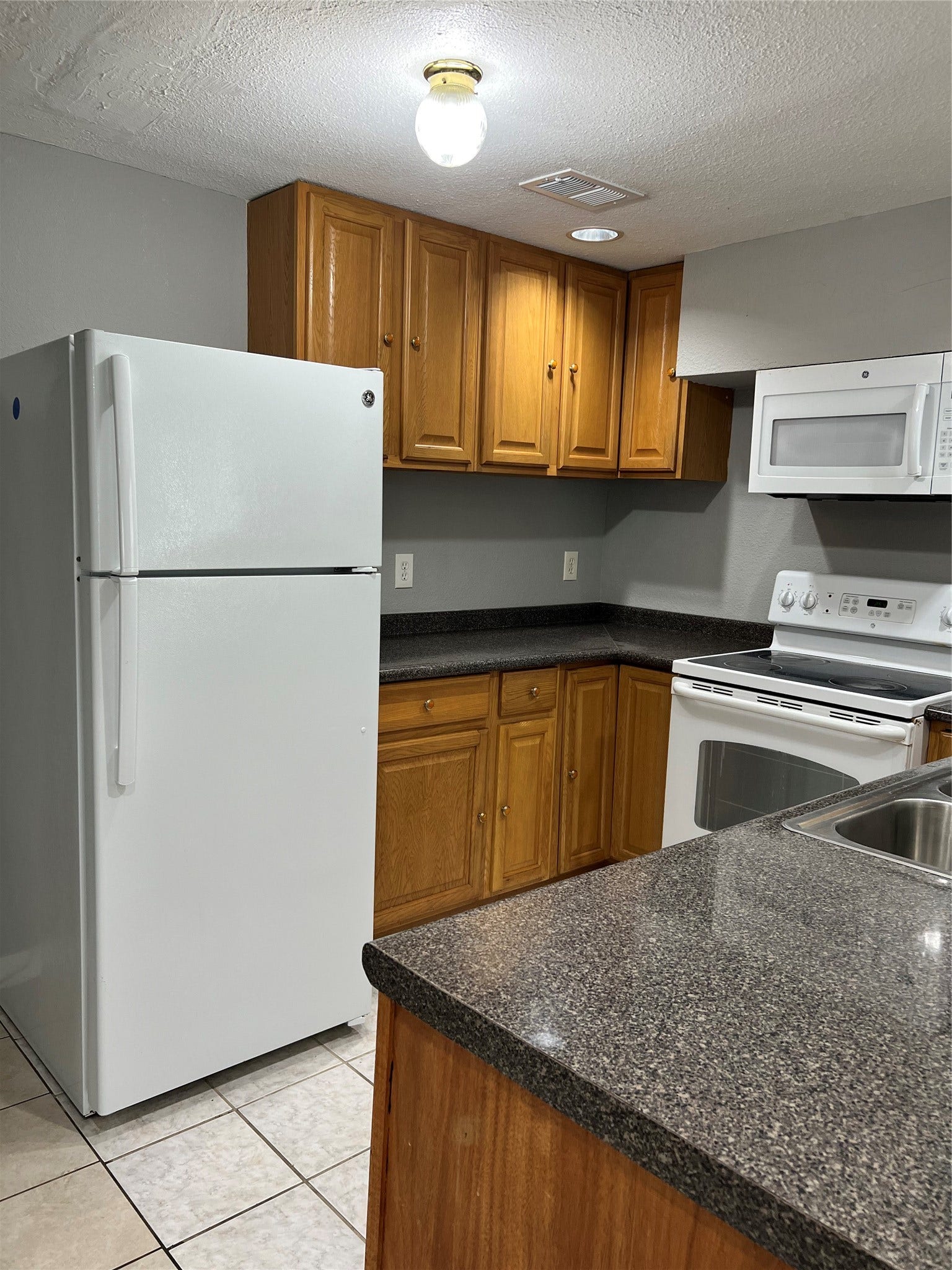 2216 59th Street, Galveston, TX 77551 2216 59th Street, Galveston, TX 77551