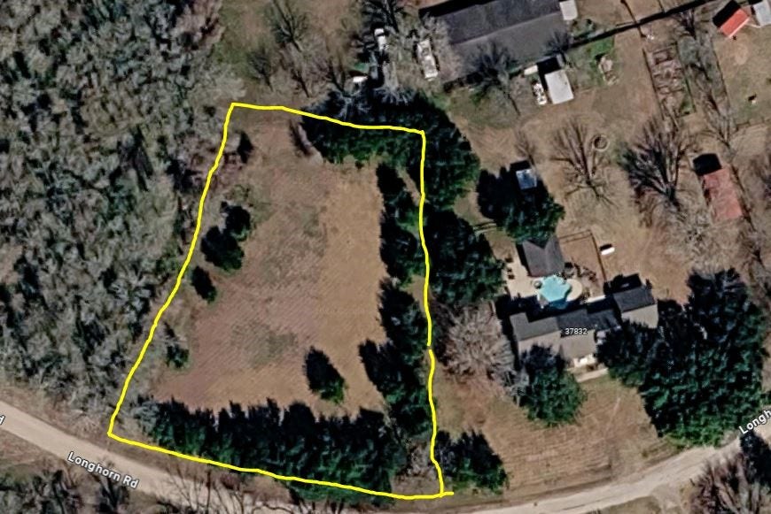 00 Longhorn RD Road, Wallis, TX 77485