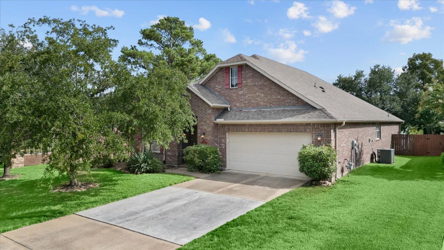 Property photo for 22626 Fanwick Drive, Tomball, TX