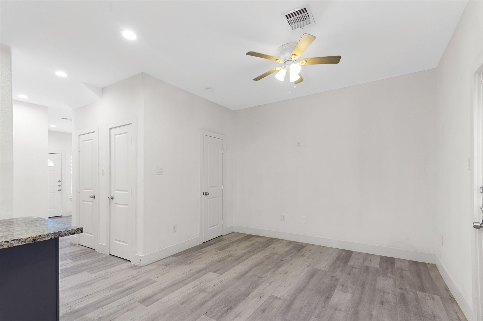 7225 Kassarine Pass, #A, Houston, TX 77033 7225 Kassarine Pass, #A, Houston, TX 77033