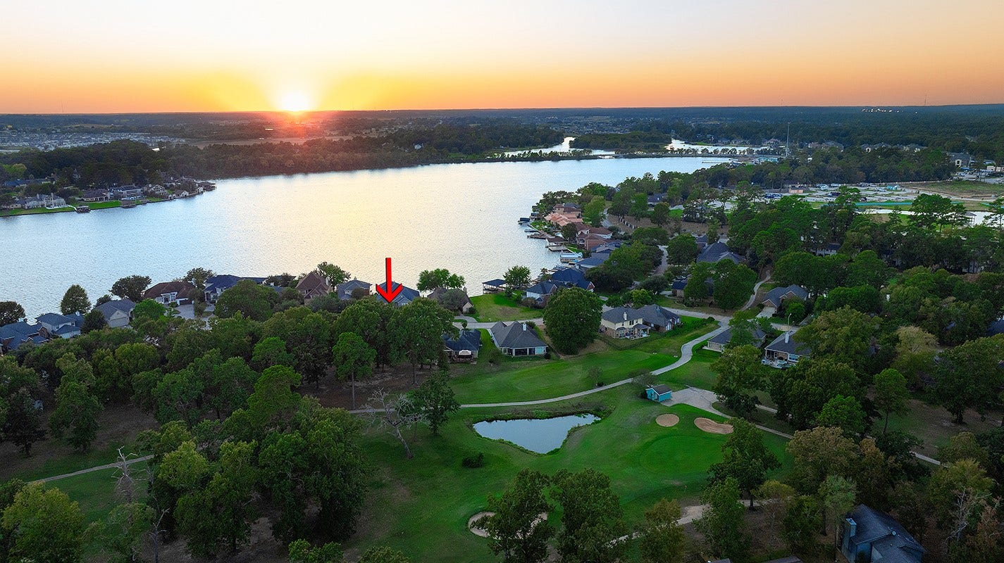 71 La Costa Drive, Montgomery, TX 77356