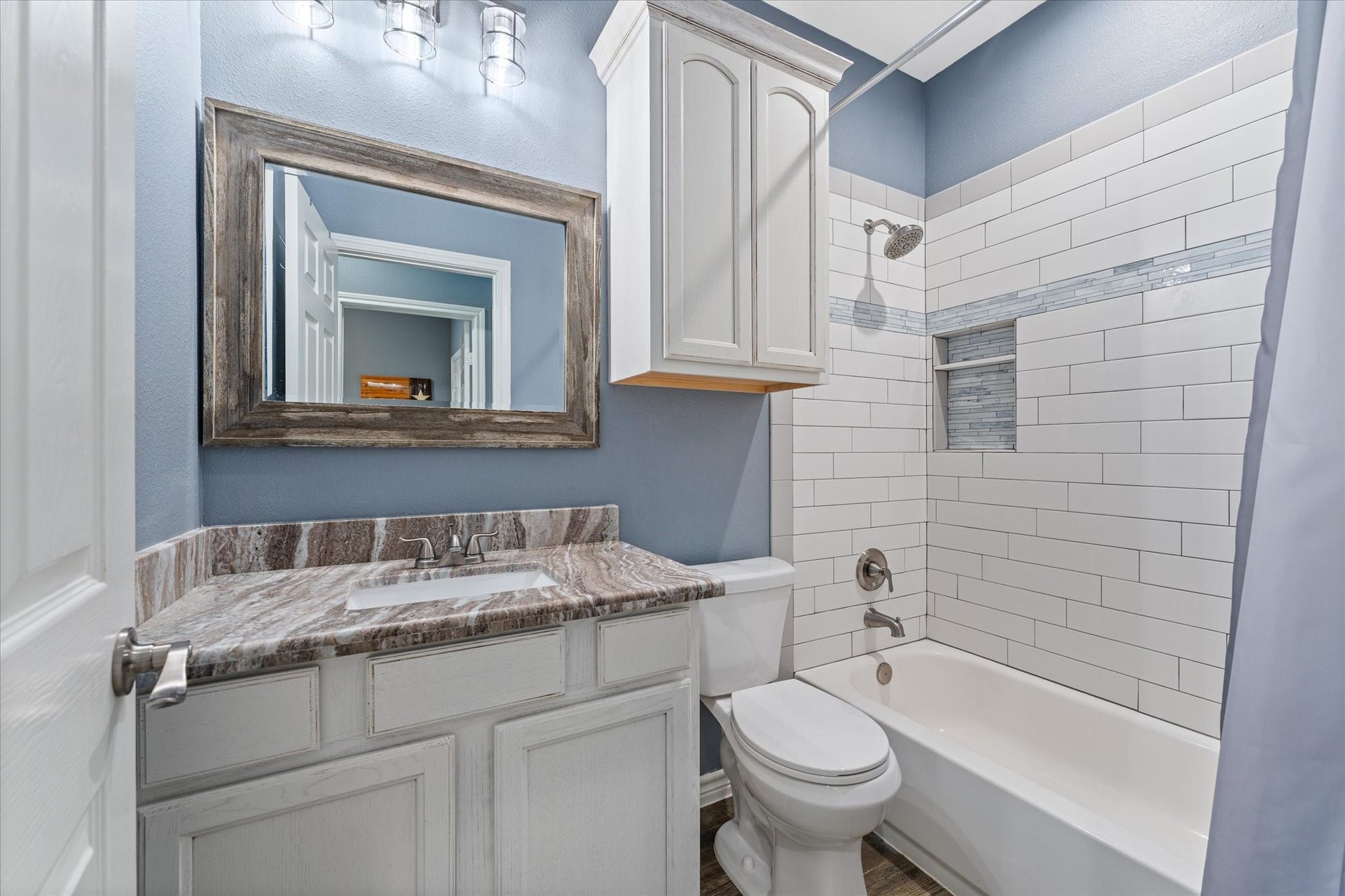 16372 Lochness Dr Drive, Willis, TX 77318 DETACHED GUEST HOUSE: One of two Identical Guest House Baths