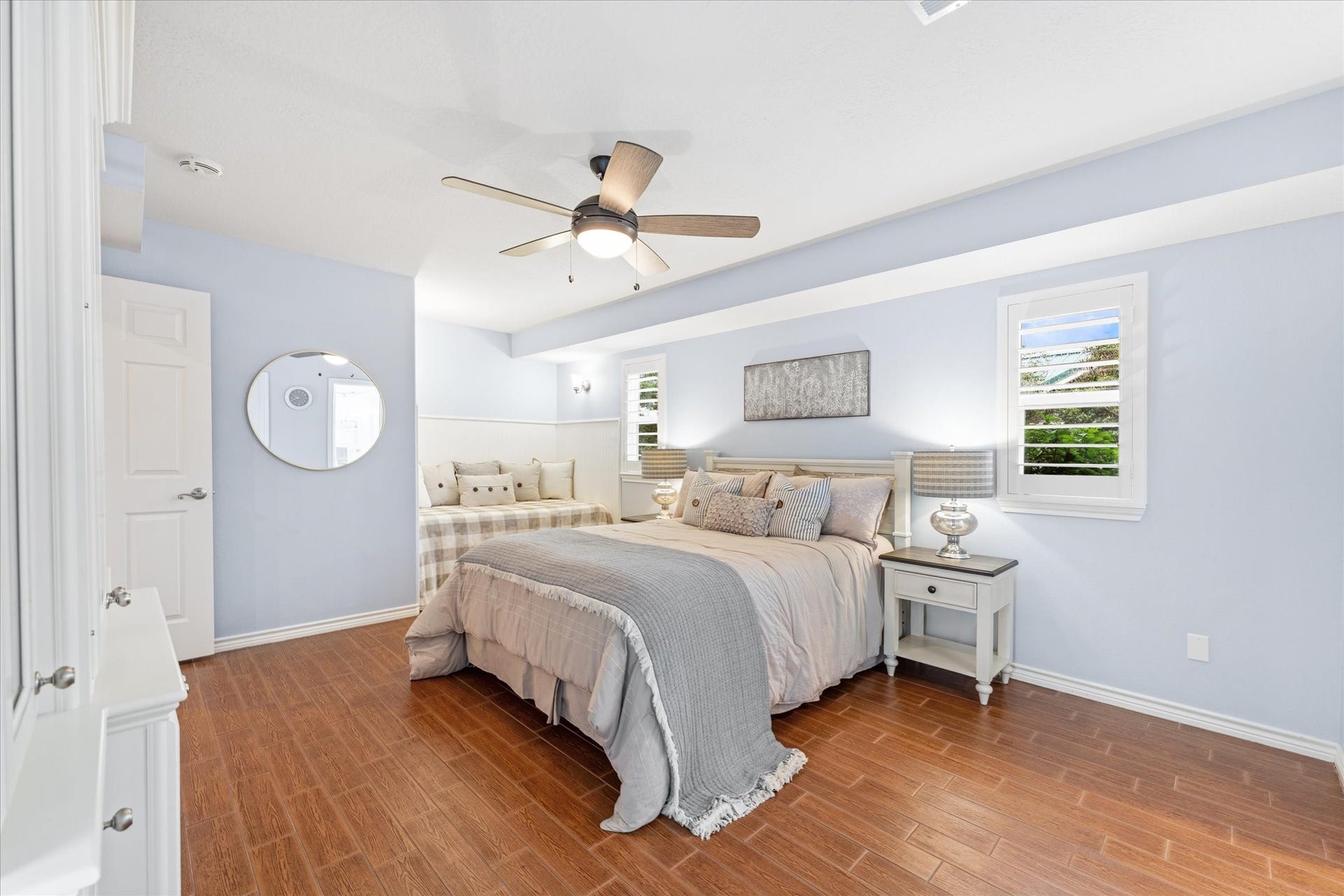 16372 Lochness Dr Drive, Willis, TX 77318 Bedroom Downstairs with Trundle Bed