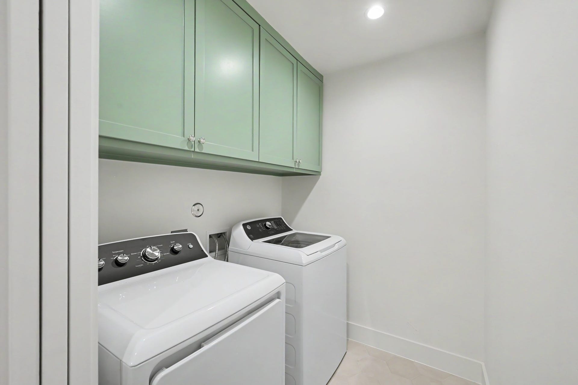 2311 Cheshire Lane, Houston, TX 77018 2311 Cheshire Lane, Houston, TX 77018