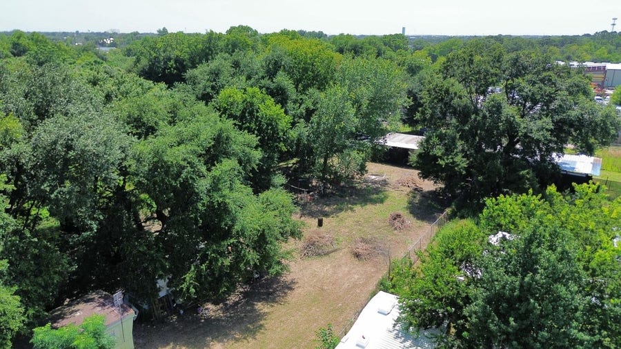 Property photo for 13043 Ann Louise Road, Houston, TX