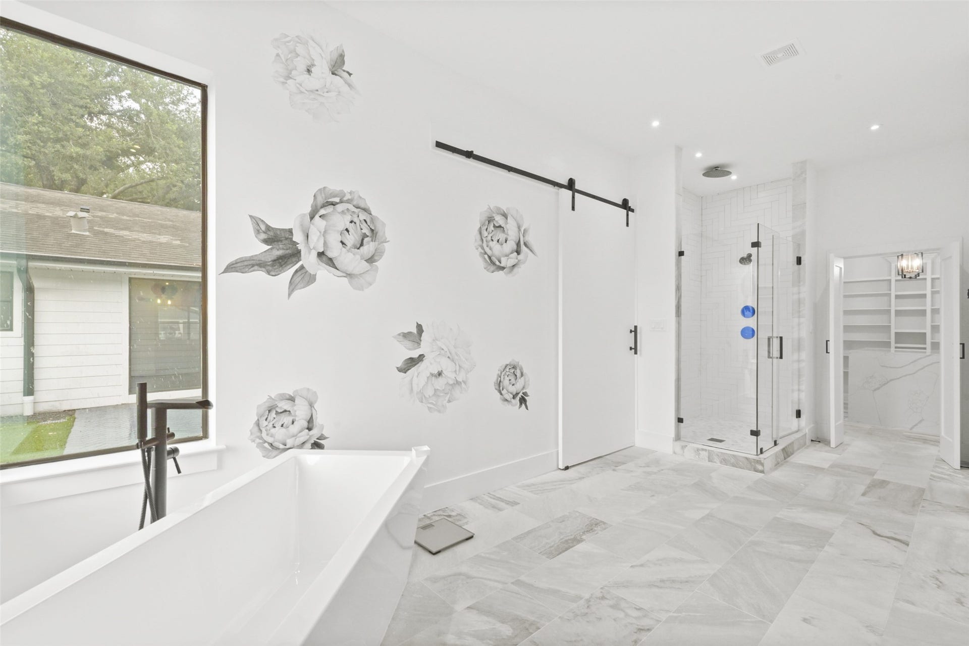 2703 Tannehill Drive, Houston, TX 77008 2703 Tannehill Drive, Houston, TX 77008