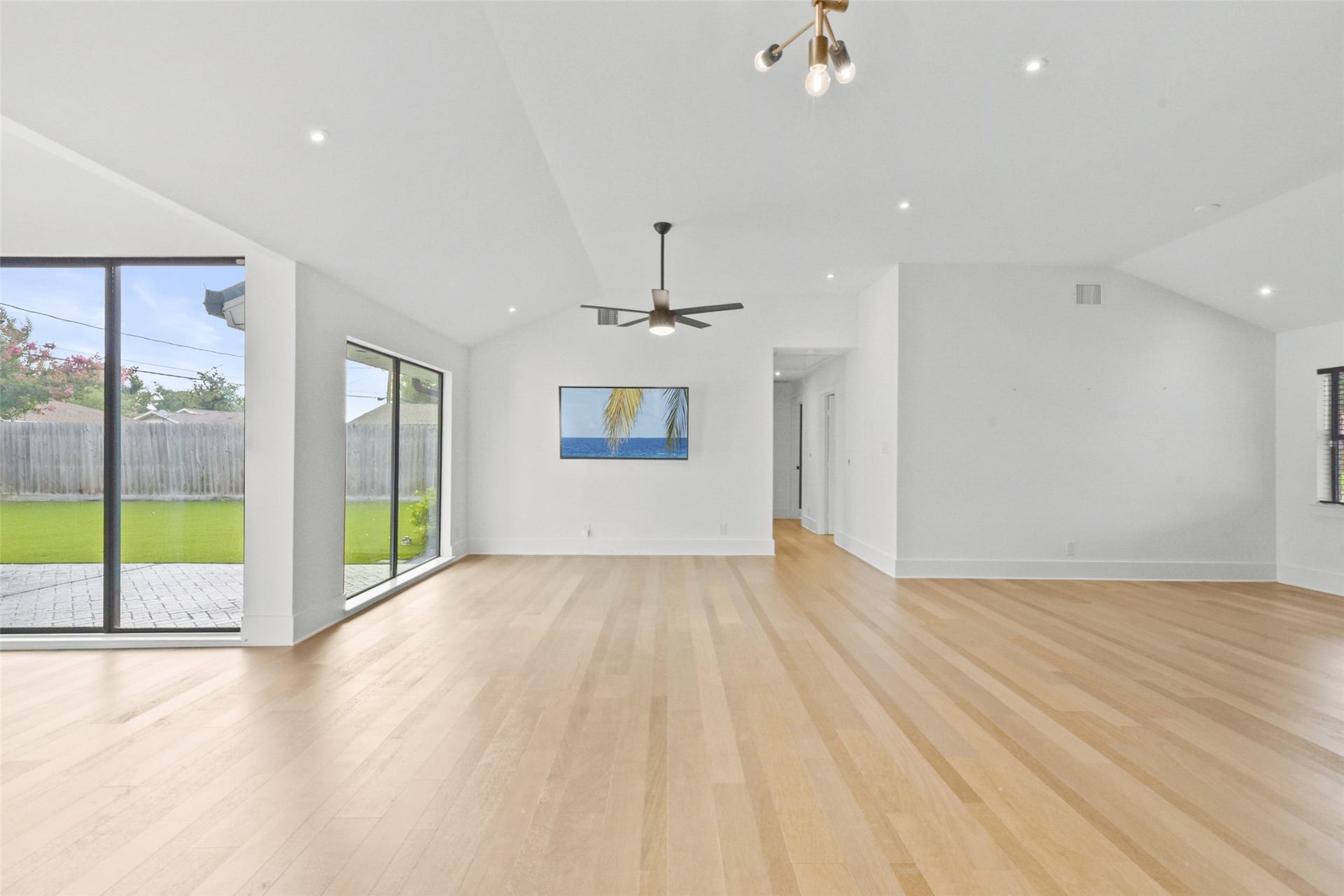 2703 Tannehill Drive, Houston, TX 77008 2703 Tannehill Drive, Houston, TX 77008