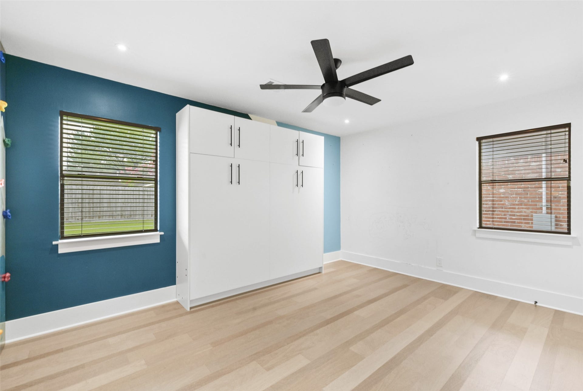2703 Tannehill Drive, Houston, TX 77008 2703 Tannehill Drive, Houston, TX 77008