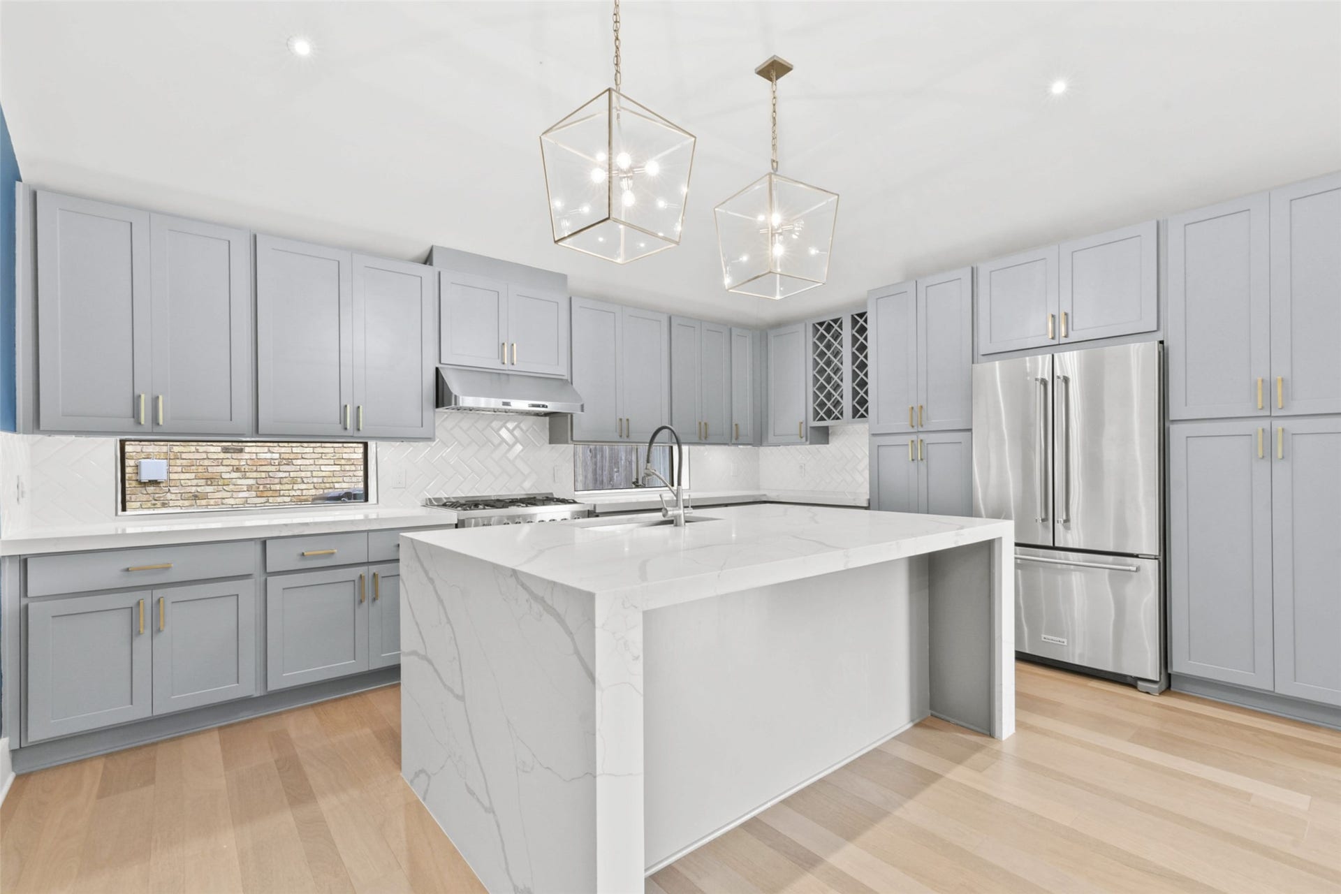 2703 Tannehill Drive, Houston, TX 77008 2703 Tannehill Drive, Houston, TX 77008