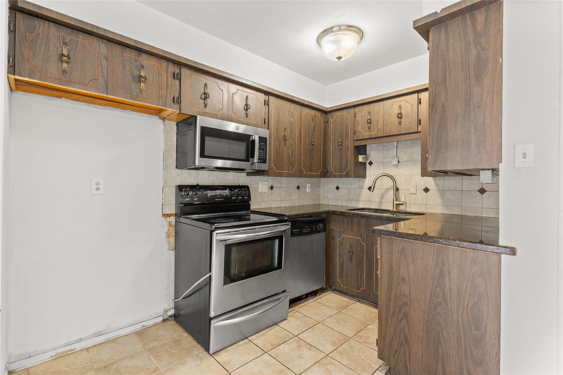 8238 Fondren Road, #8238, Houston, TX 77074 Kitchen