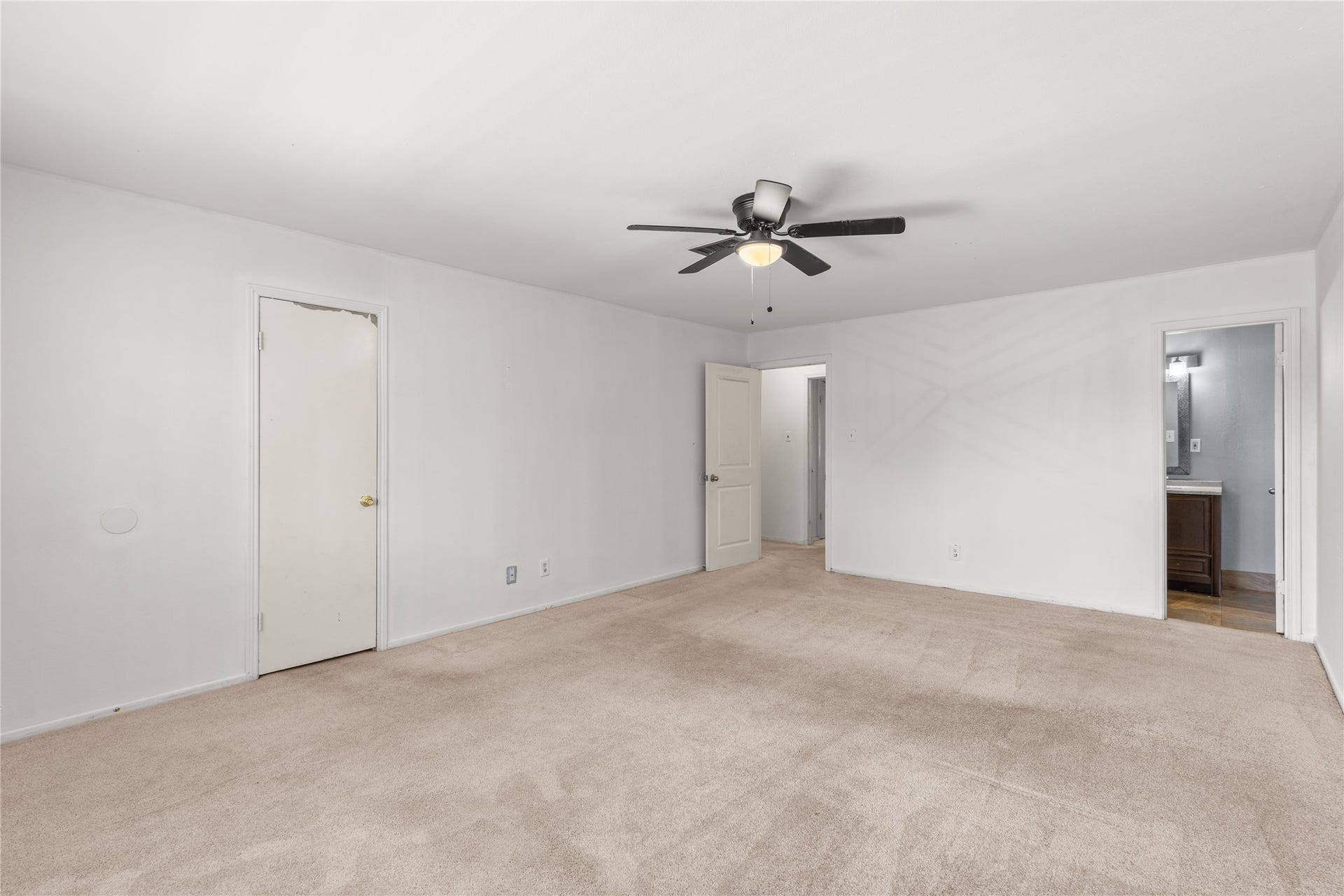 8238 Fondren Road, #8238, Houston, TX 77074 Primary Room