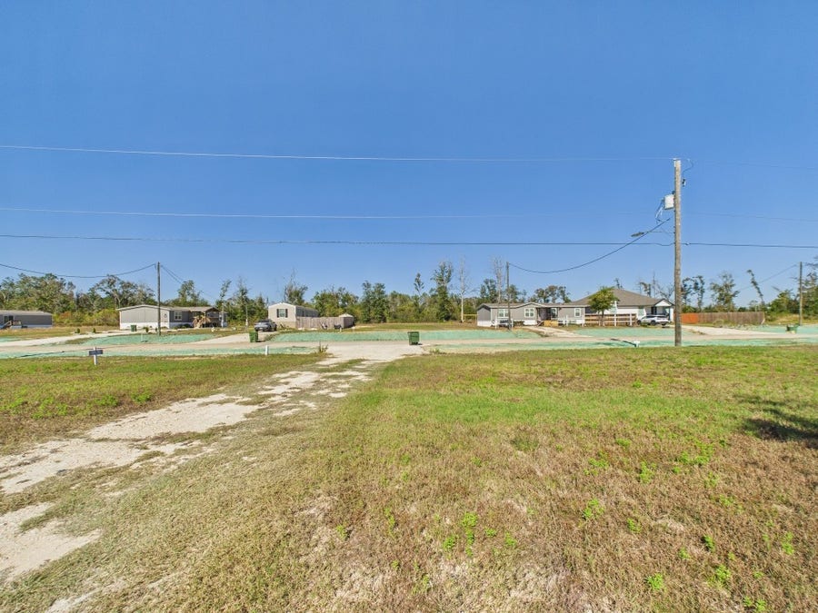 Property photo for 1018 Exotic Pines Drive, Huffman, TX