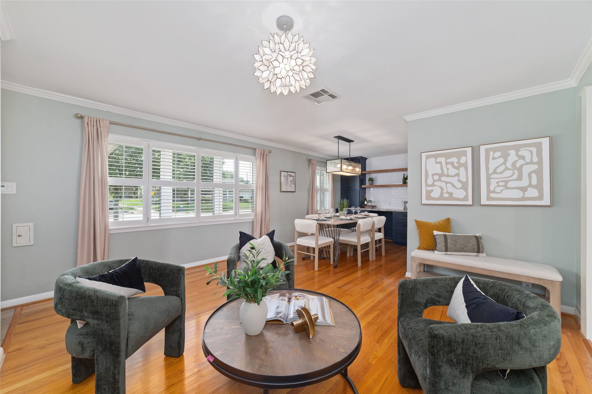 2127 Lazybrook Drive, Houston, TX 77008 2127 Lazybrook Drive, Houston, TX 77008