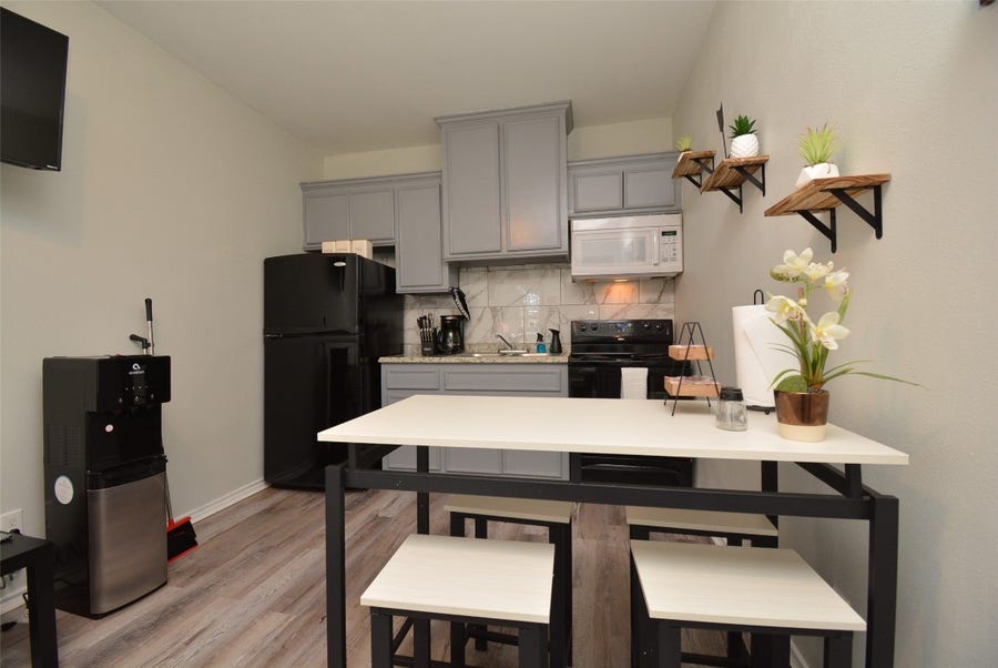 Property photo for 7124 Avenue F, #3, Houston, TX