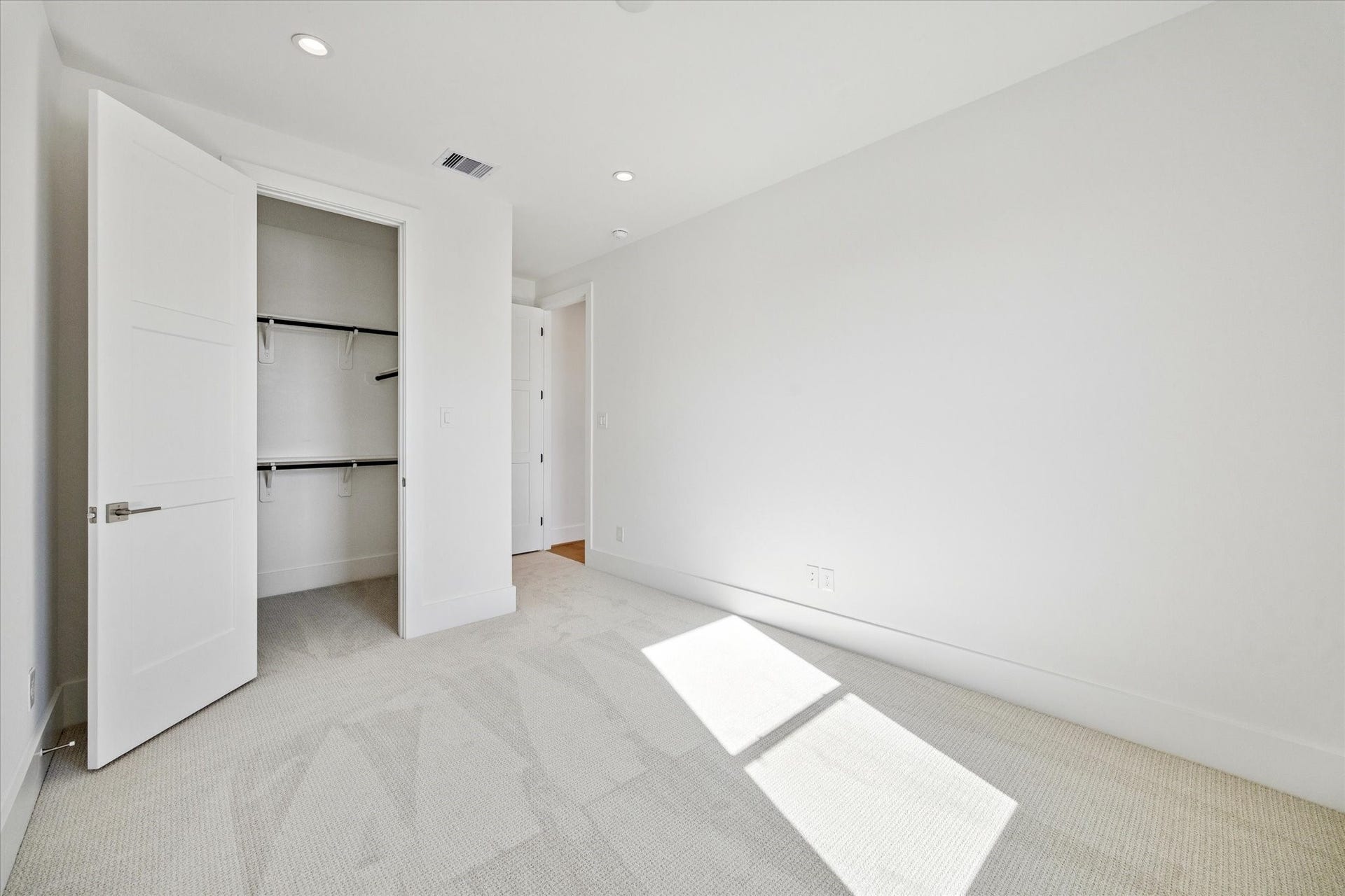 1520 W 21st St, #B, Houston, TX 77008 1520 W 21st St, #B, Houston, TX 77008