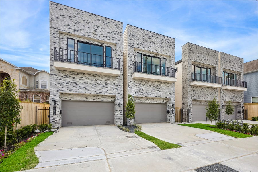 Property photo for 1520 W 21st St, #B, Houston, TX