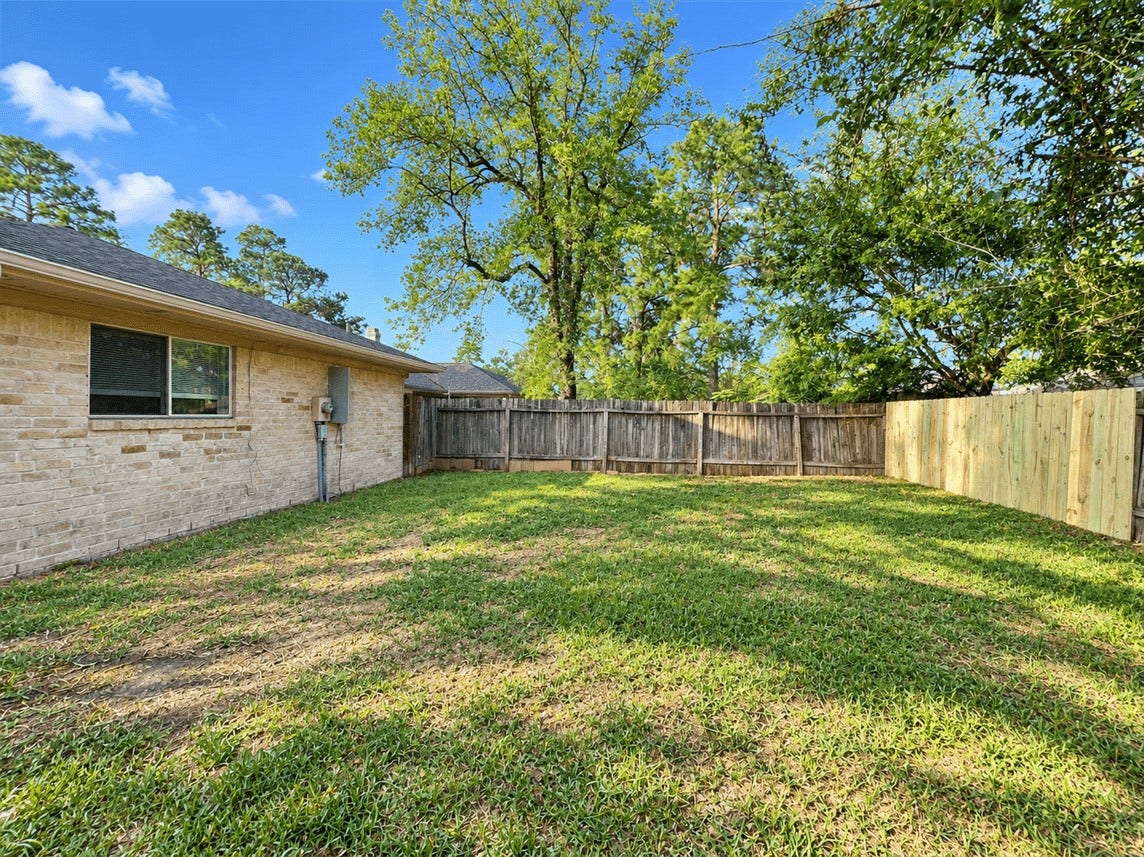23010 Berry Pine Dr, Apple Springs, TX 77373 23010 Berry Pine Dr, Apple Springs, TX 77373