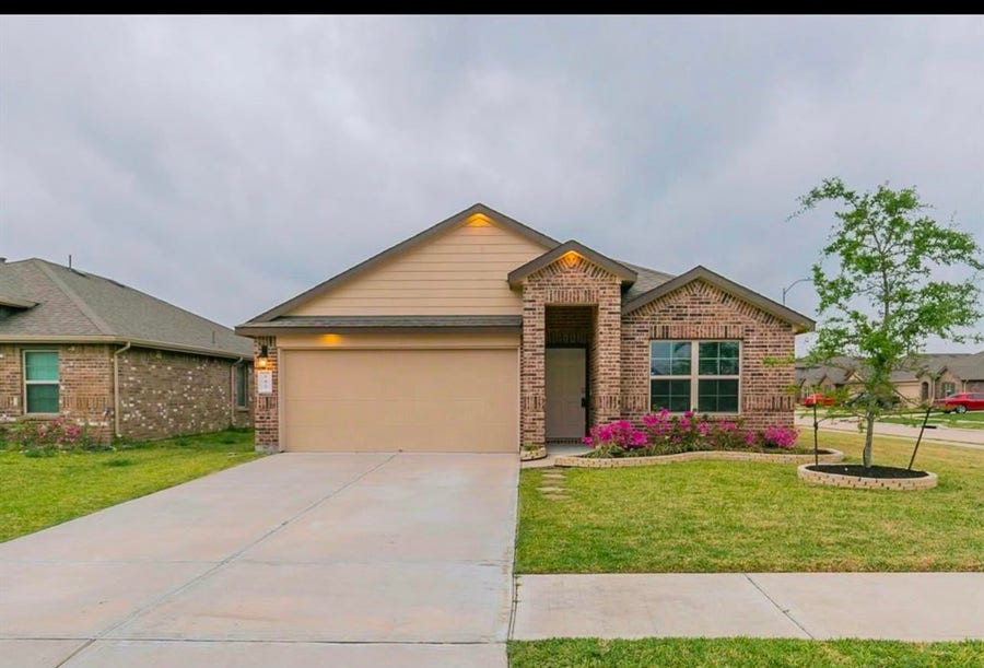 Property photo for 502 Poppy Field Court, Rosharon, TX